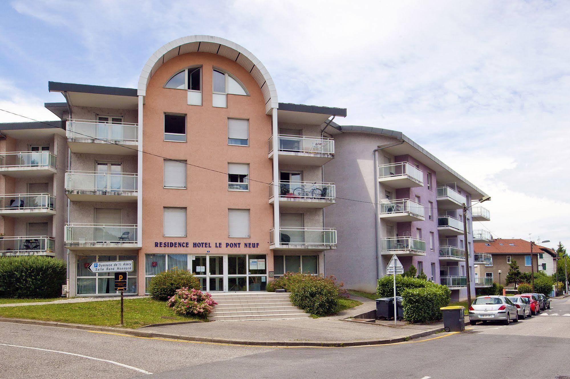 Sejours & Affaires Annecy Le Pont Neuf Aparthotel Cran-Gévrier Exterior foto